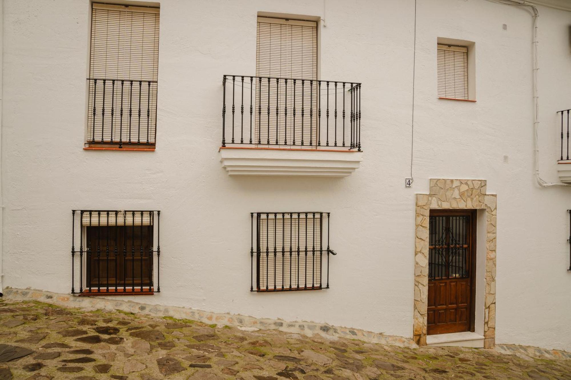 Napaimbe Sierra Appartement Benamahoma Buitenkant foto